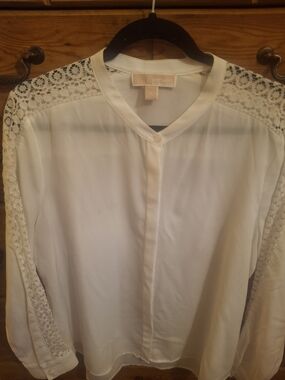 Michael Kors Ivory Lace Shoulder Button-Front Blouse